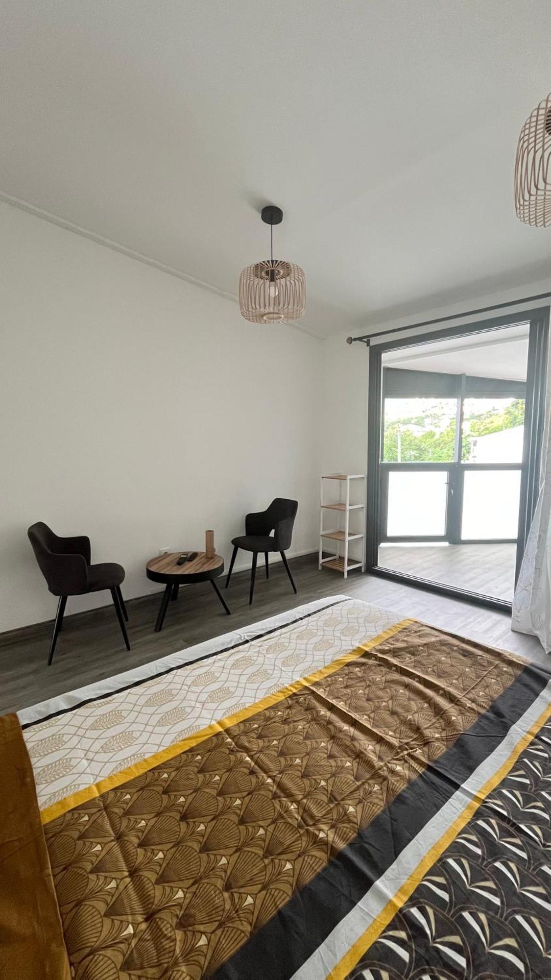Aterla - Appartement De Charme Et Spa La Possession Exteriör bild